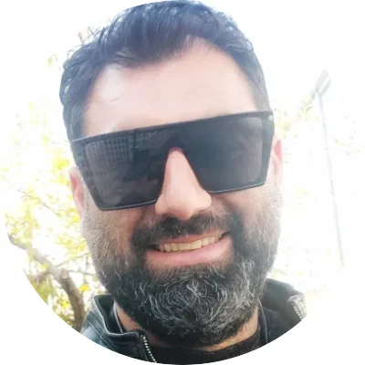 قادر احمدی